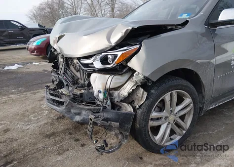 2018 Chevrolet Equinox Premier z USA, uszkodzony, nr VIN 3GNAXNEX9JS531914